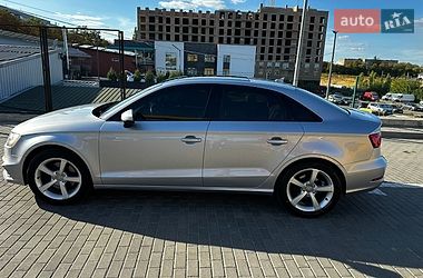Седан Audi A3 2015 в Рівному