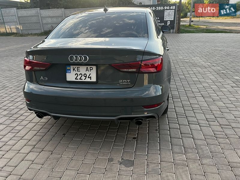 Седан Audi A3 2016 в Кривом Роге