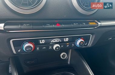 Седан Audi A3 2016 в Кривом Роге