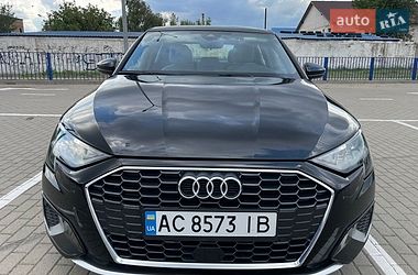 Седан Audi A3 2021 в Нововолынске