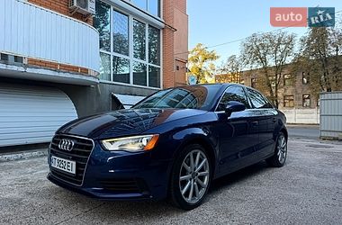 Седан Audi A3 2014 в Чернігові