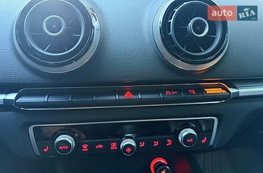 Седан Audi A3 2014 в Чернігові