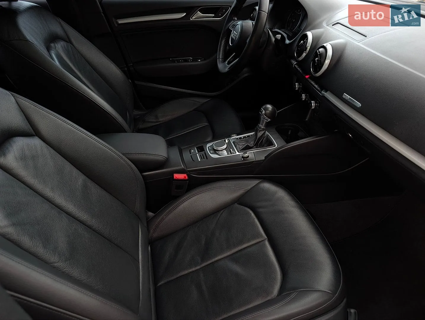 2017 Audi A3 - мініатюра 38