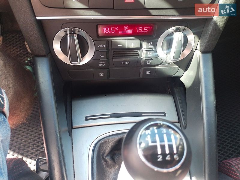 Хэтчбек Audi A3 2009 в Сумах