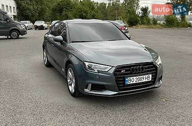 Седан Audi A3 2016 в Тернополі
