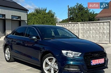 Седан Audi A3 2017 в Білій Церкві