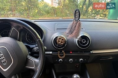 Седан Audi A3 2015 в Киеве