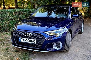 Седан Audi A3 2024 в Чугуєві