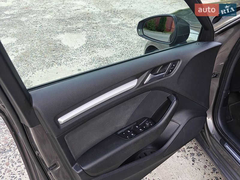 Хэтчбек Audi A3 2014 в Львове
