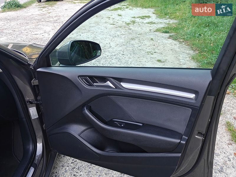 Хэтчбек Audi A3 2014 в Львове