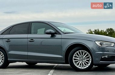 Седан Audi A3 2016 в Киеве фото 5 Седан Audi A3 2016 в Киеве