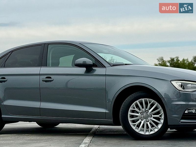 Седан Audi A3 2016 в Киеве фото 5 Седан Audi A3 2016 в Киеве