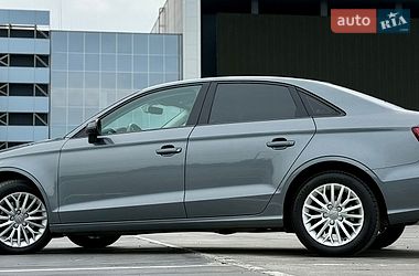 Седан Audi A3 2016 в Киеве фото 7 Седан Audi A3 2016 в Киеве