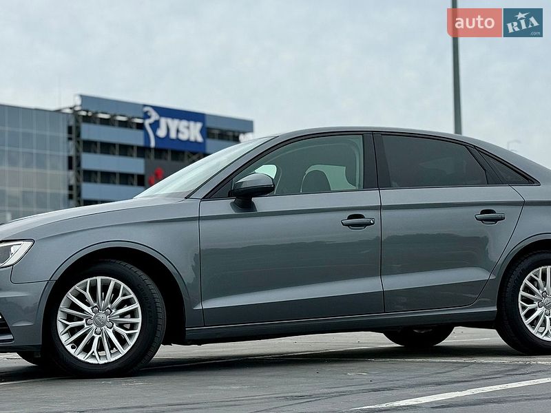 Седан Audi A3 2016 в Киеве фото 9 Седан Audi A3 2016 в Киеве