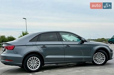Седан Audi A3 2016 в Киеве фото 10 Седан Audi A3 2016 в Киеве