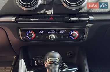 Седан Audi A3 2015 в Одесі