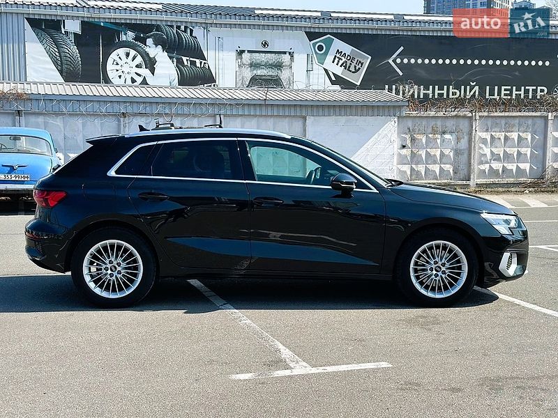 Хетчбек Audi A3 2021 в Києві
