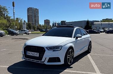Седан Audi A3 2019 в Одессе
