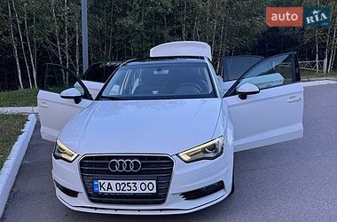 Седан Audi A3 2015 в Василькове