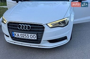 Седан Audi A3 2015 в Василькове