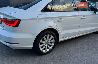 Седан Audi A3 2015 в Василькове