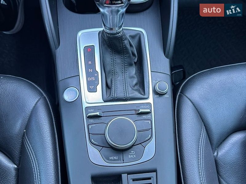 Седан Audi A3 2015 в Василькове