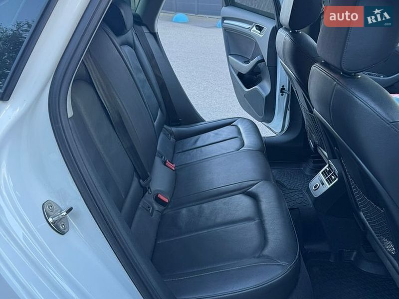 Седан Audi A3 2015 в Василькове