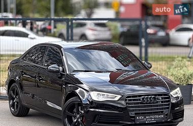 Седан Audi A3 2015 в Киеве
