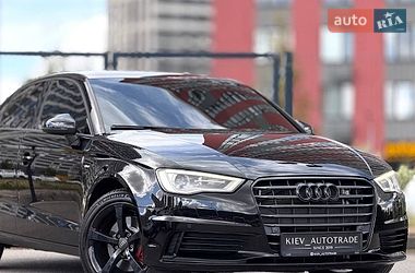 Седан Audi A3 2015 в Киеве
