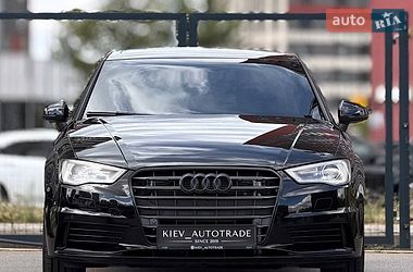Седан Audi A3 2015 в Киеве