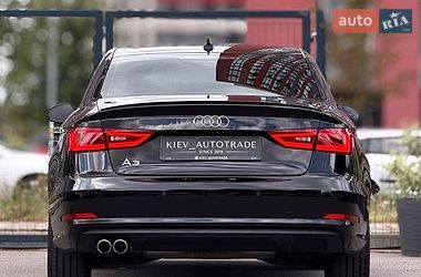 Седан Audi A3 2015 в Киеве
