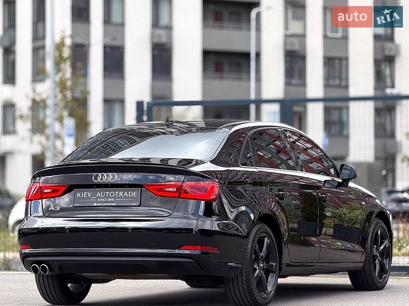 Седан Audi A3 2015 в Києві