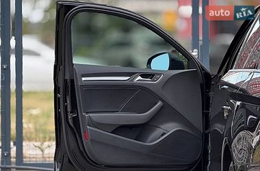 Седан Audi A3 2015 в Киеве