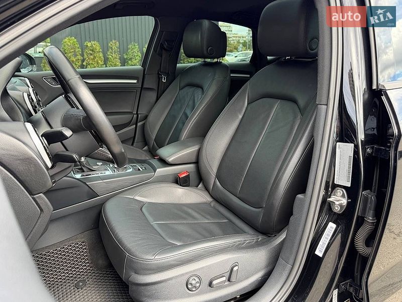 Седан Audi A3 2015 в Киеве