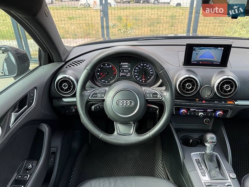 Седан Audi A3 2015 в Киеве