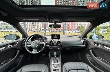 Седан Audi A3 2015 в Киеве