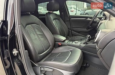 Седан Audi A3 2015 в Киеве