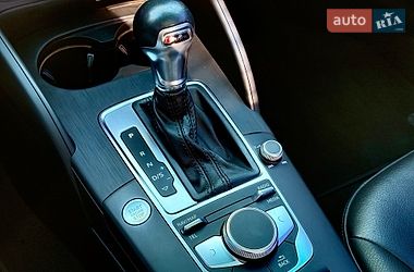 Седан Audi A3 2016 в Харькове