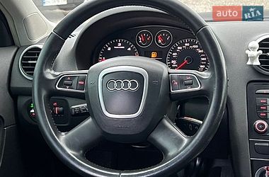 Хетчбек Audi A3 2011 в Рівному