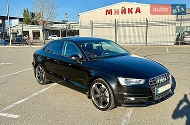 Седан Audi A3 2015 в Києві