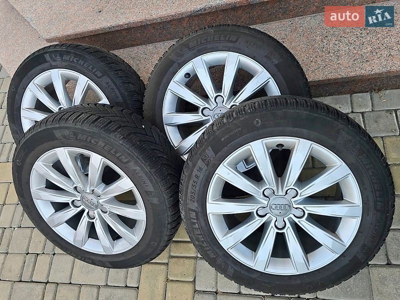 Седан Audi A3 2015 в Києві