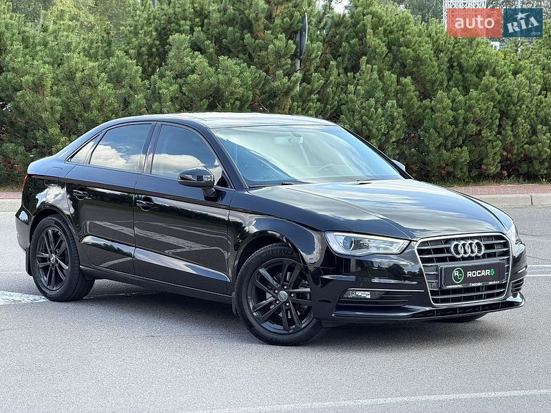 Седан Audi A3 2015 в Киеве