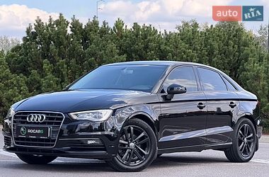 Седан Audi A3 2015 в Киеве