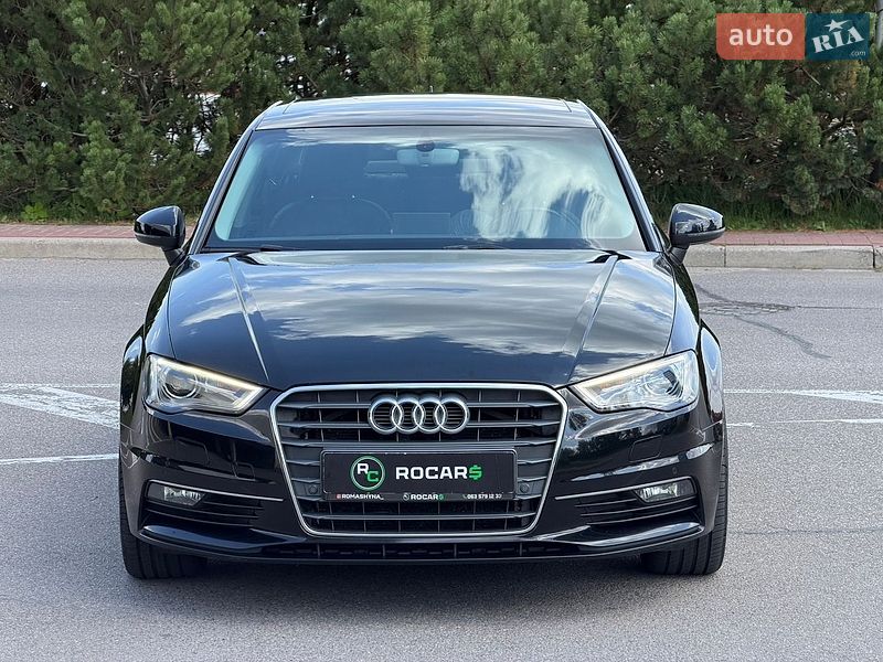 Седан Audi A3 2015 в Киеве