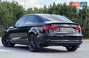 Седан Audi A3 2015 в Киеве