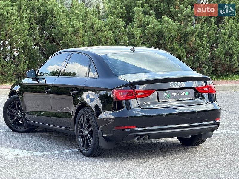 Седан Audi A3 2015 в Києві