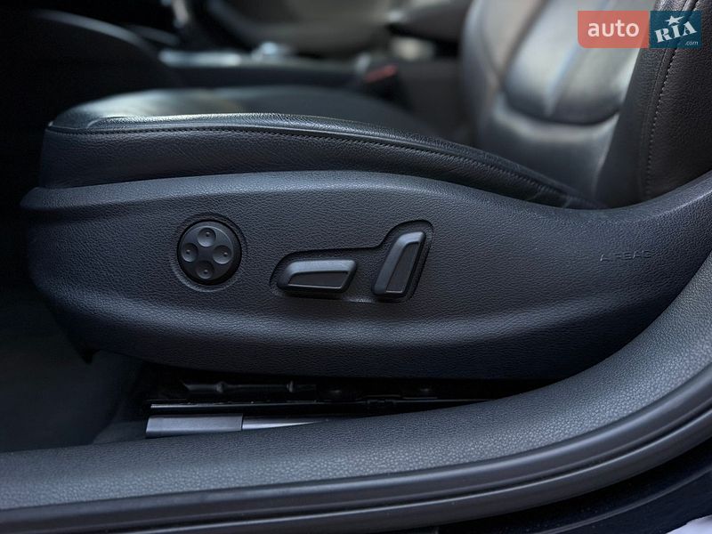Седан Audi A3 2015 в Киеве