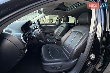 Седан Audi A3 2015 в Киеве