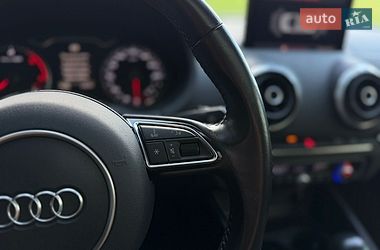 Седан Audi A3 2015 в Киеве