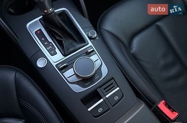 Седан Audi A3 2015 в Киеве